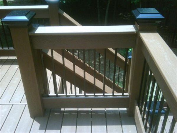 Custom Trex Transcend railing in Fire Pit