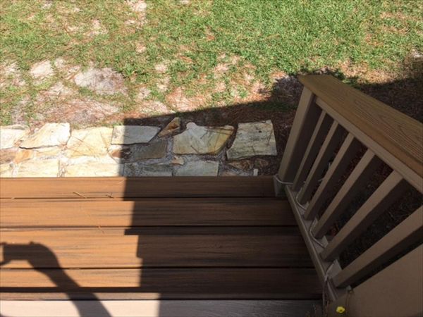 Trex Transcend decking & railing is splinter & warp-free.