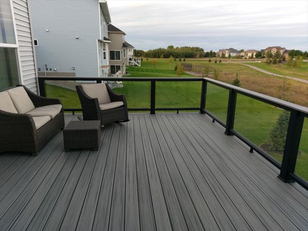Trex Transcends Island Mist Decking and Transcend Railing with Glass Panel Inserts in Blaine, MN