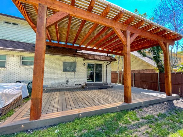 Trex Deck & Covered Pergola