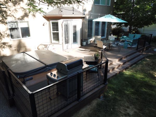 Sandy, UT Trex Enhance Toasted Sand with a Spiced Rum border along with Trex Signature Mesh Railing