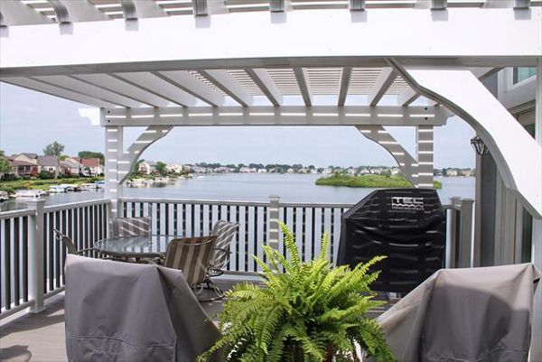 Transcend Gravel Path Decking