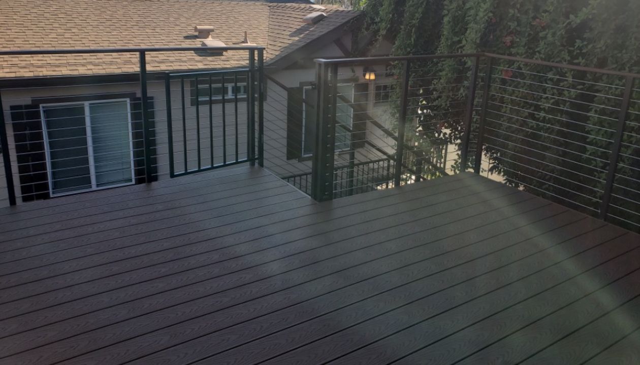 New Trex Deck & Cable Railing in Thousand Oaks , CA
