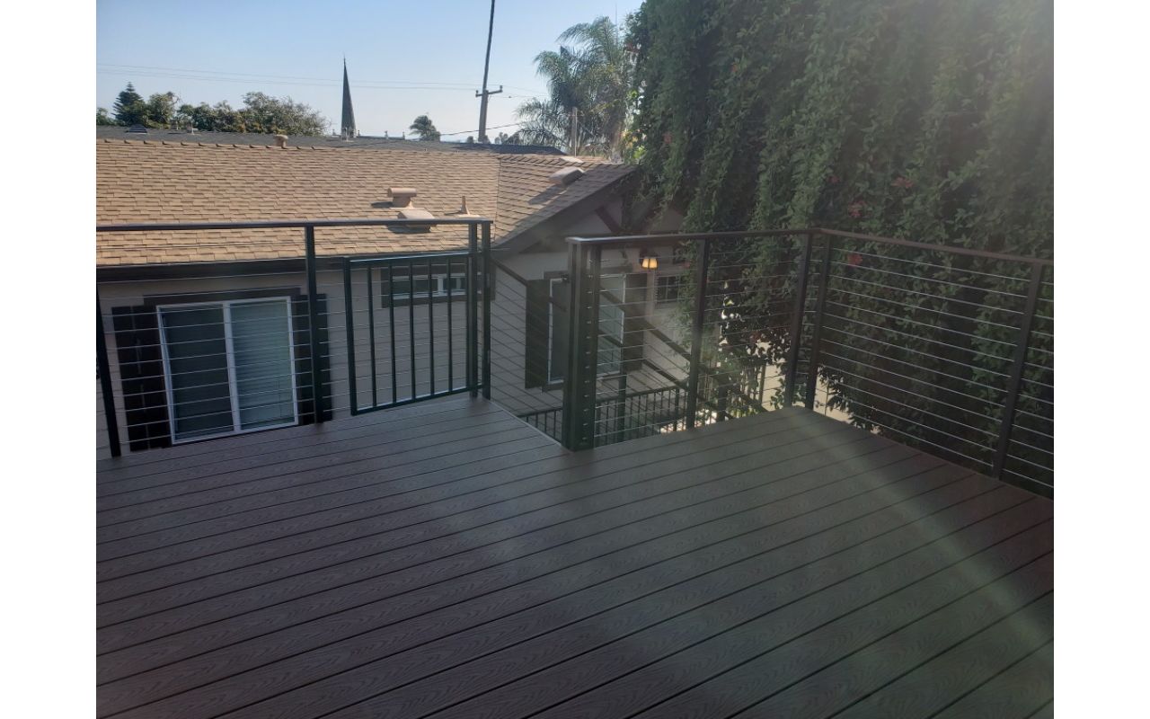 New Trex Deck & Cable Railing in Thousand Oaks , CA