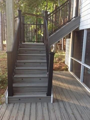 Trex Island Mist Decking and Reveal Railing