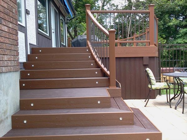 Trex Transcend Vintage Lantern Tree House Brown Composite Decking Ottawa, Manotick, Carleton Place, Ontario