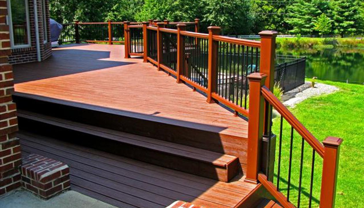 Trex Transcend Deck &amp; Railing in Fire Pit in Southern Indiana