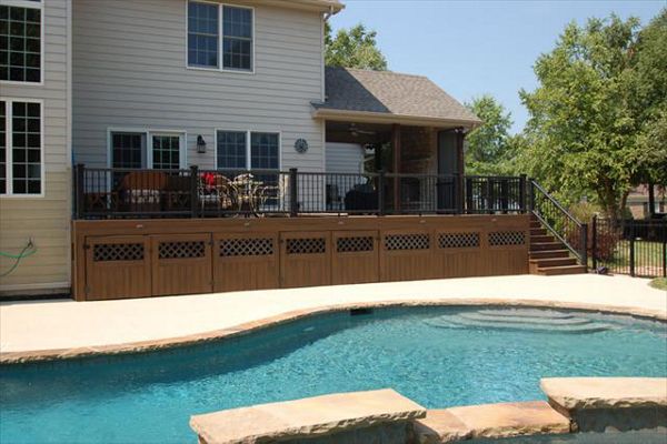 Spiced Rum Decking and Gates with Black Transcends Rail