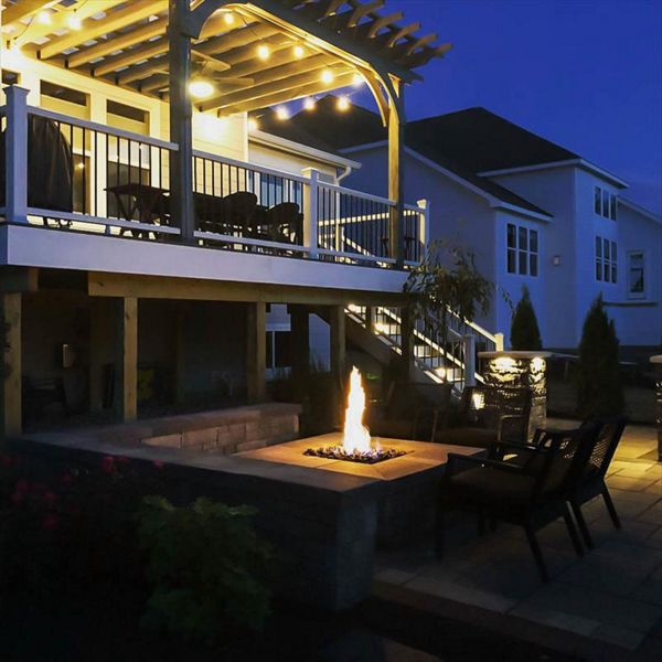 Trex Transcend Island Mist, Trex White Fascia, Trex Transcend Railing - Zionsville, Indiana