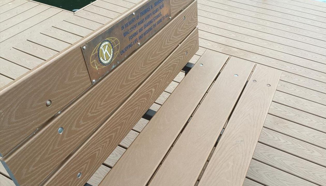 Trex Select Saddle dock