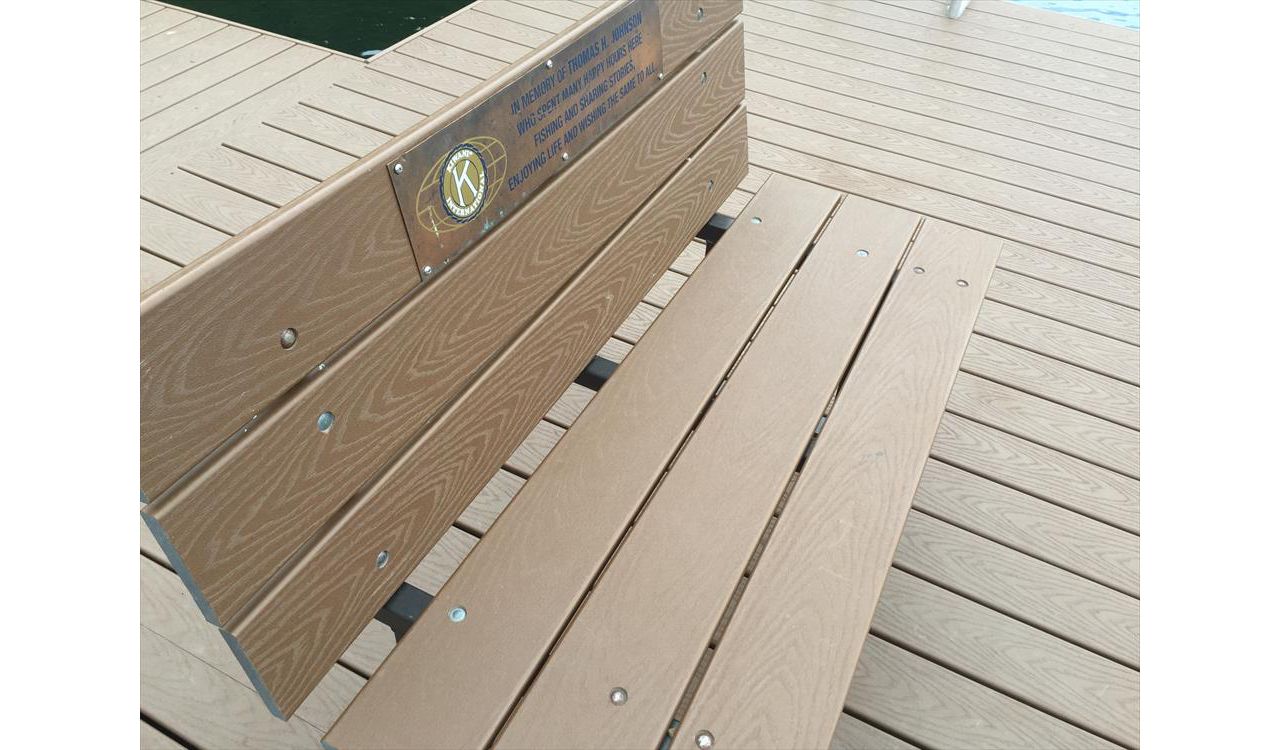 Trex Select Saddle dock