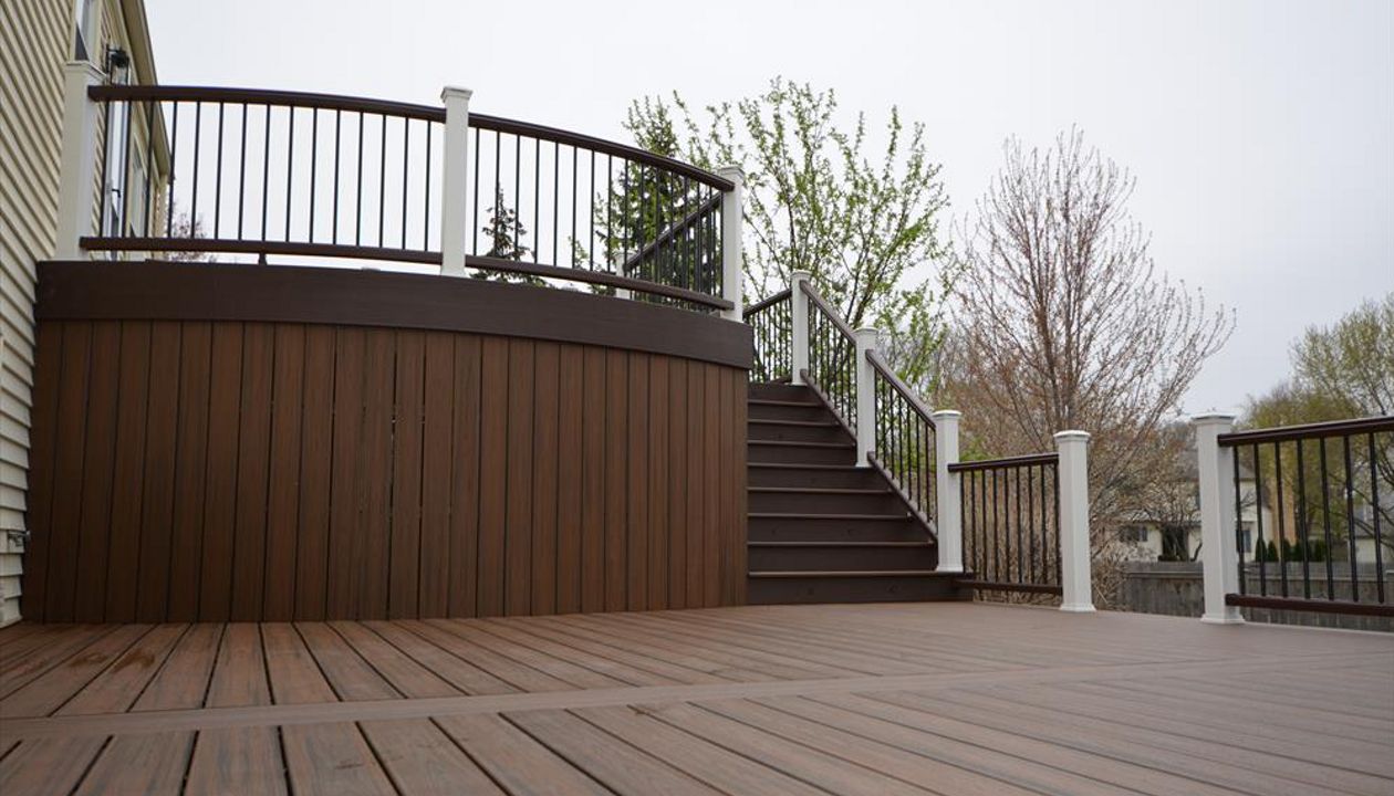 Trex Transcend Spiced Rum Decking - Naperville, IL