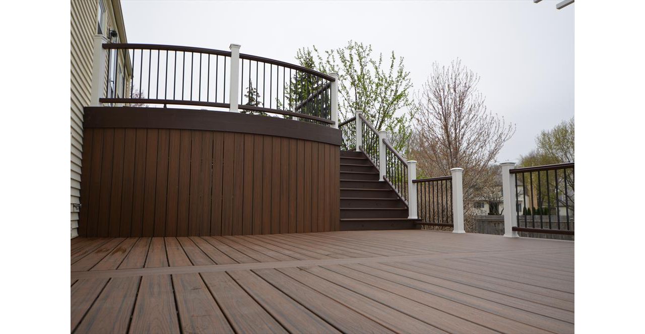 Trex Transcend Spiced Rum Decking - Naperville, IL