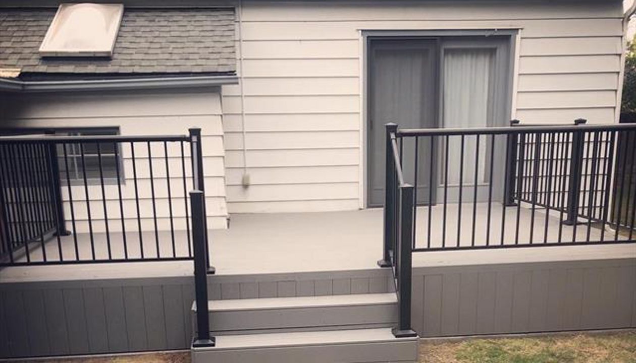 Pebble Grey with Black Railing