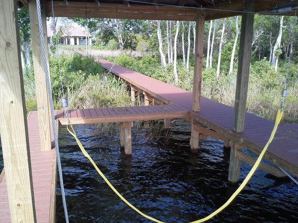 Trex Select Saddle Dock