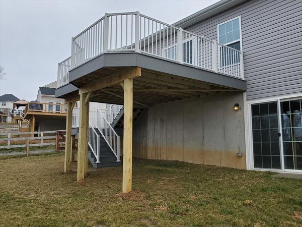 Alexander. 16 x 16 Pebble grey w/ white Signature series aluminum