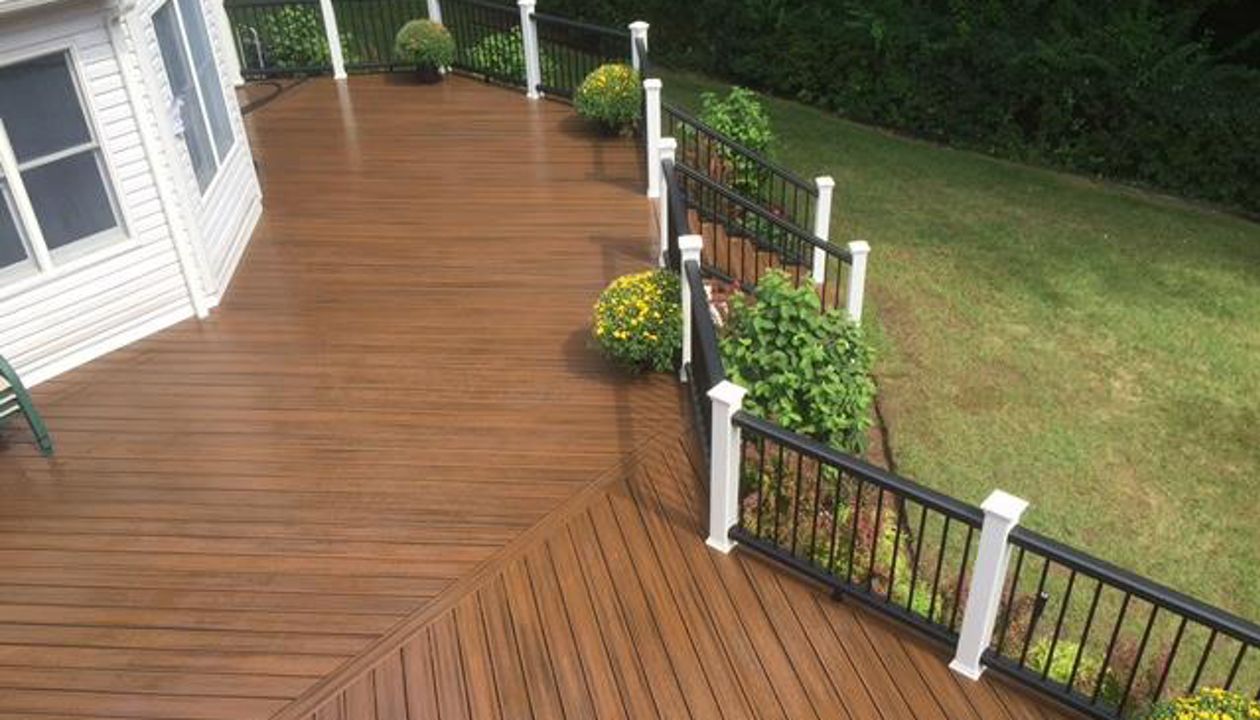 Spiced Rum with Charcoal Black Railings