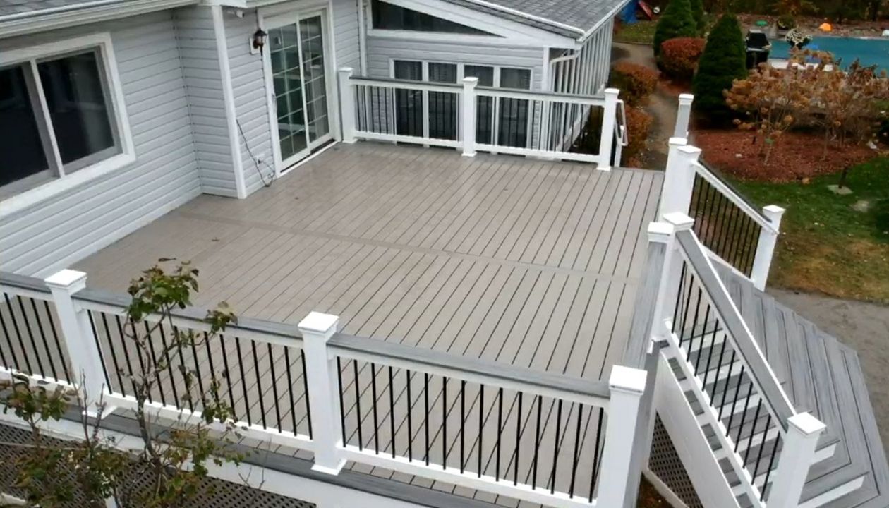 Island Mist and Gravel Path Transcend