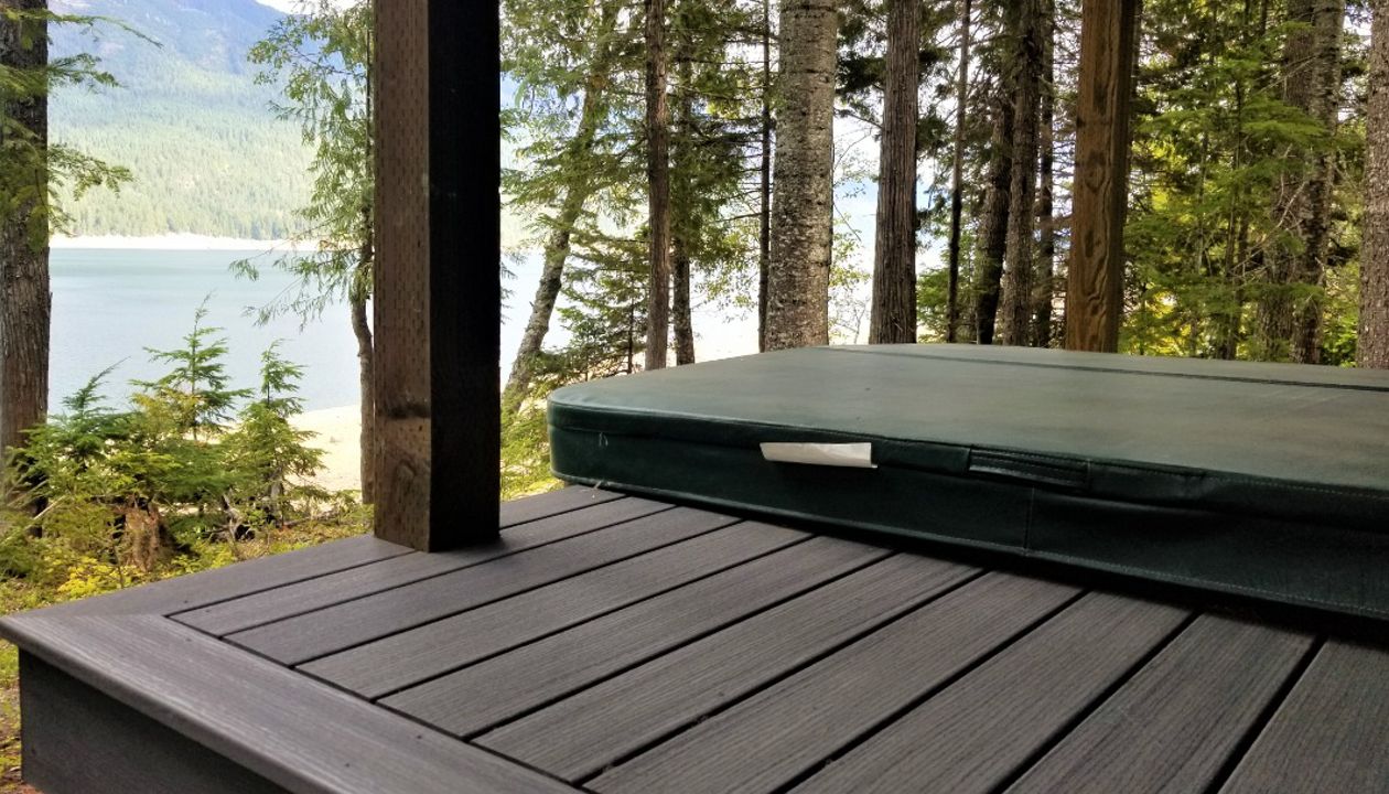 Lake Keechelus, WA Trex Deck