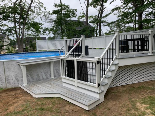 foggy wharf pool deck/poolside bar/ gates