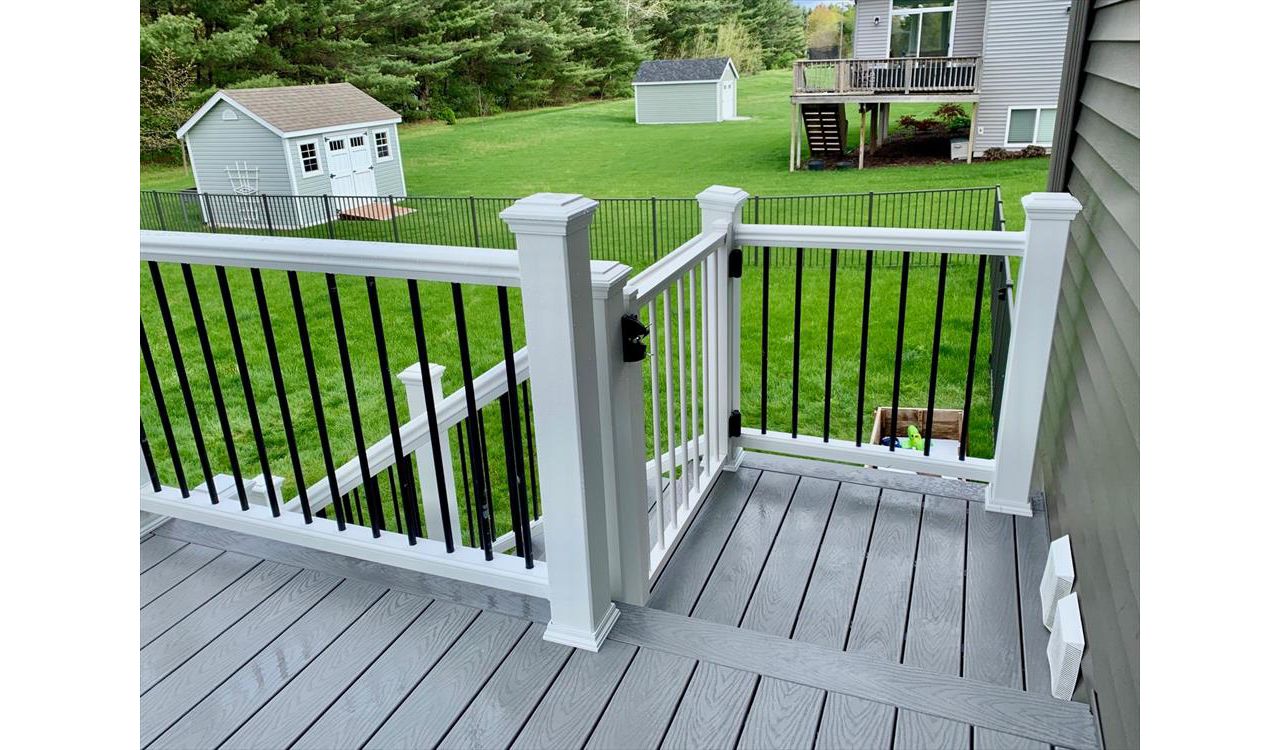 Trex Transcend railing and gate.