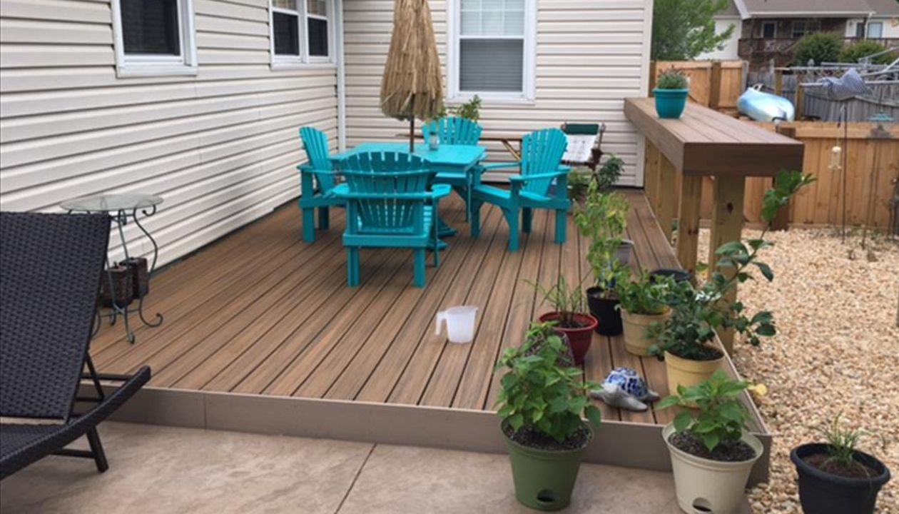 Trex Transcend Havana Gold deck in Oak Island, NC