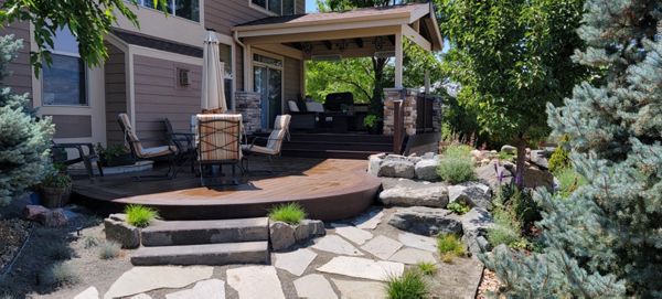 Radius Transcends - lighting-Rails