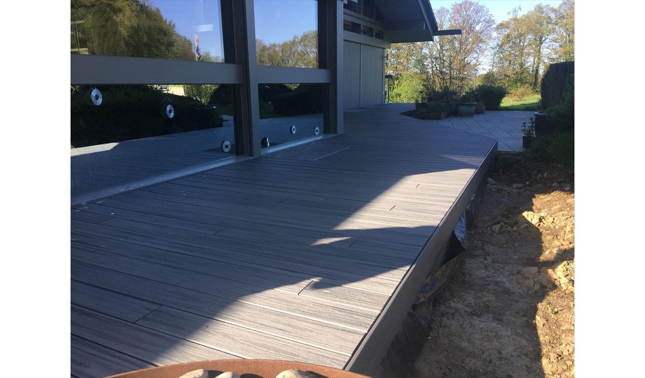 Huf Haus Project Kent Island Mist