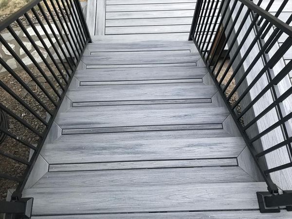 Island Mist custom stairs. Portland Oregon