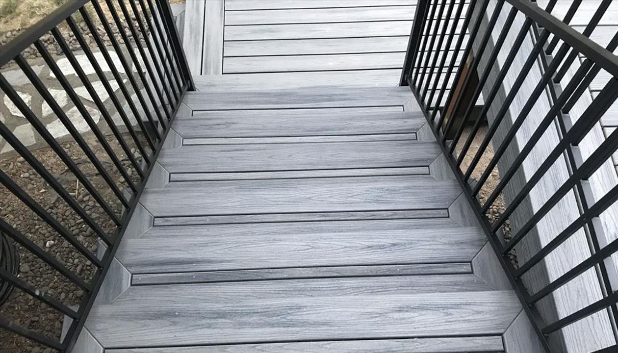 Island Mist custom stairs. Portland Oregon