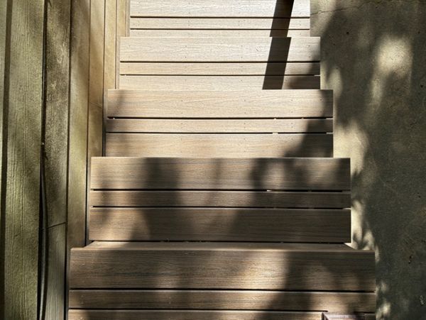 Enhance Toasted Sand Step Detail