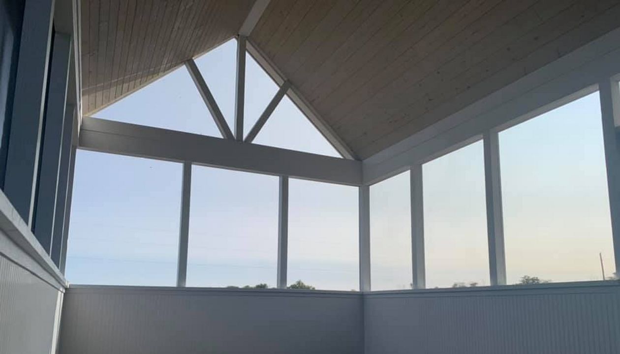 Trex Screen Room in Fortville