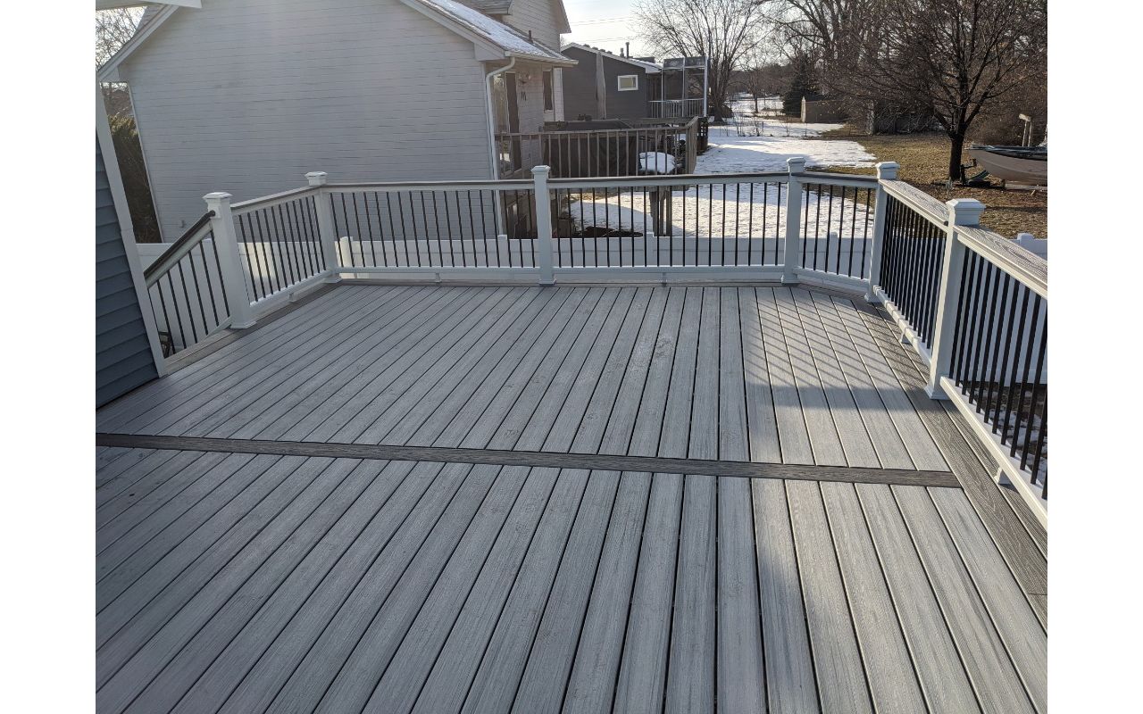 Trex deck in Brooklyn Park with Trex Transcend Railing