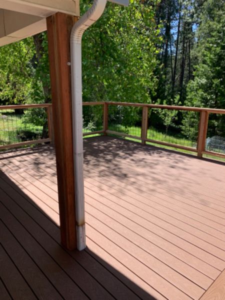 Trex Saddle decking