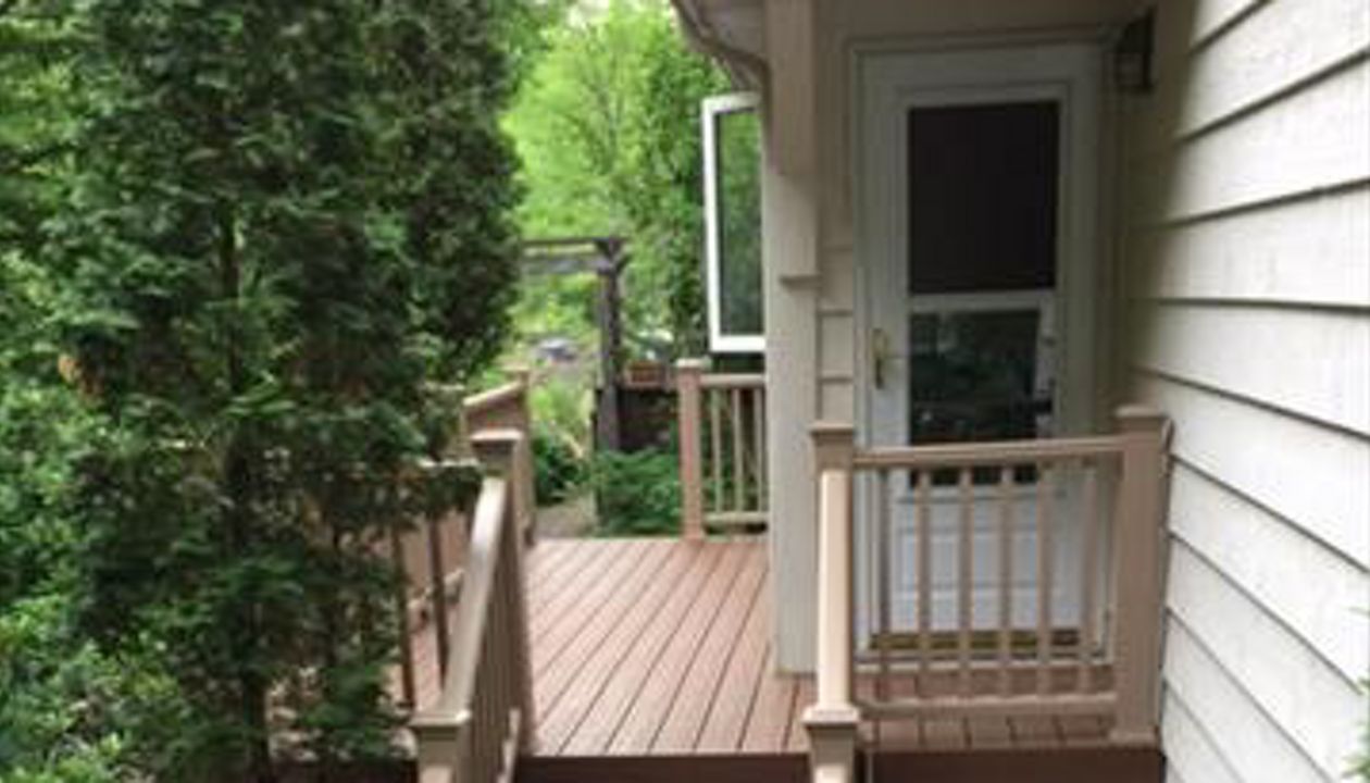 Tree House Deck & Stair; Rope Swing Railing