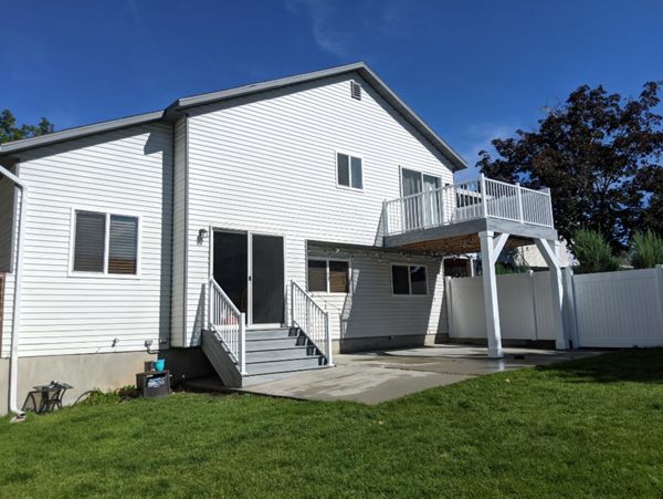 Trex Island Mist Deck