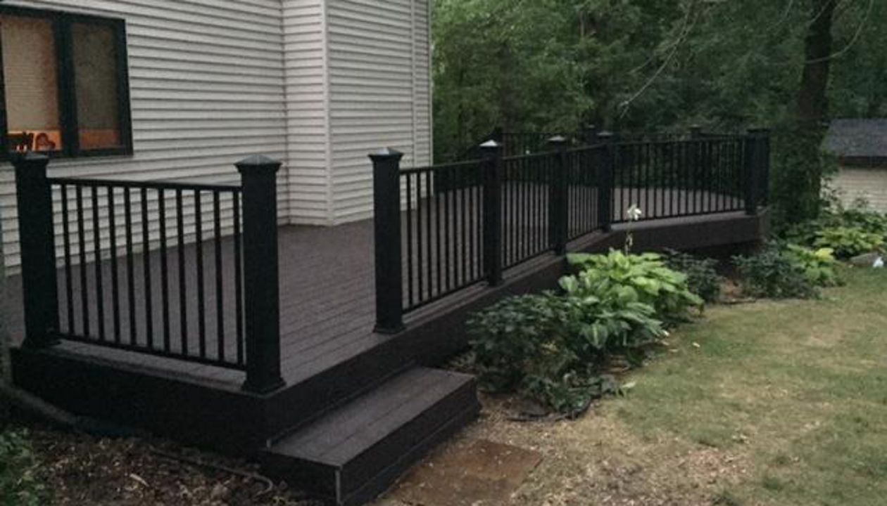 Trex Transcends Deck w/Alum Rail Inver Grove Heights, MN