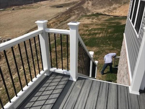 Dave's Decks and Remodeling Gallery Photo 6