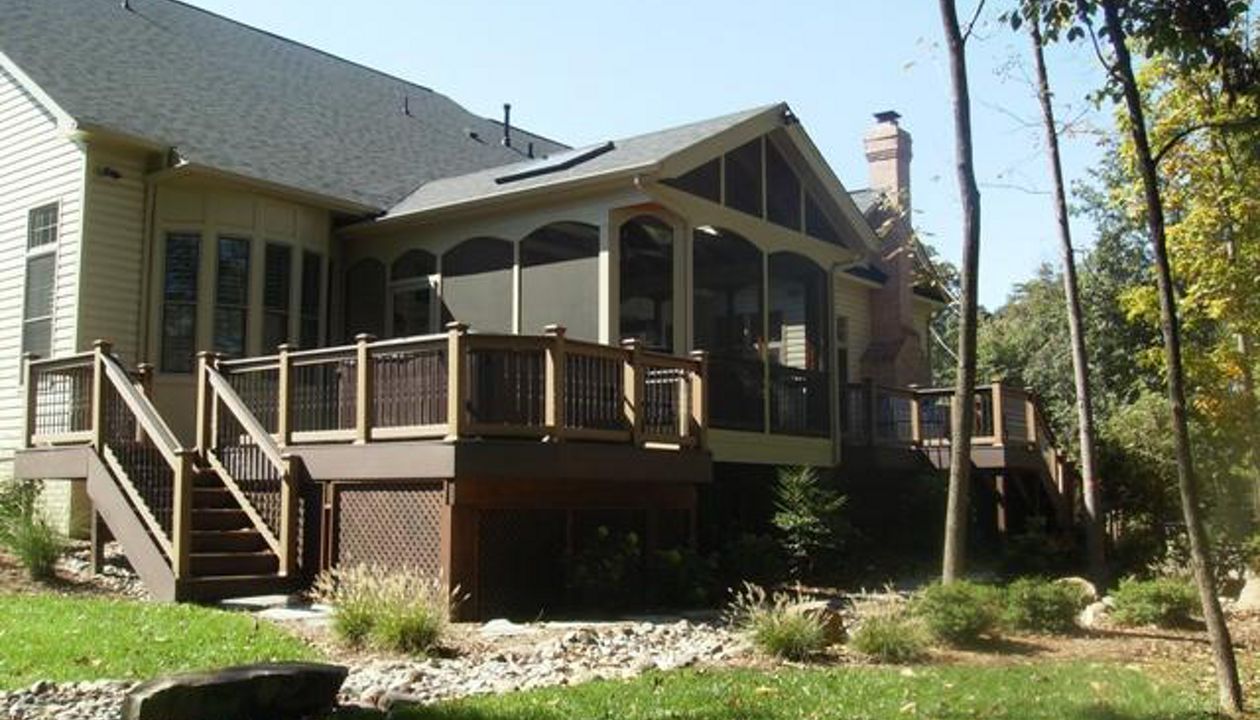 Trex - Saddle and Woodland Brown