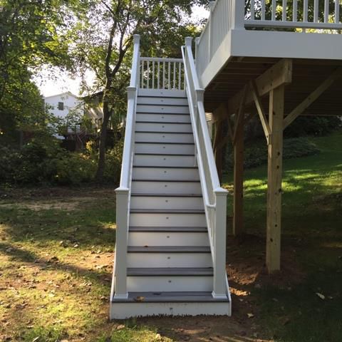 Trex Transcends Island Mist, Transcends Rail