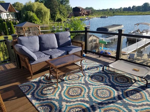 trex. glass rail. oxfrod