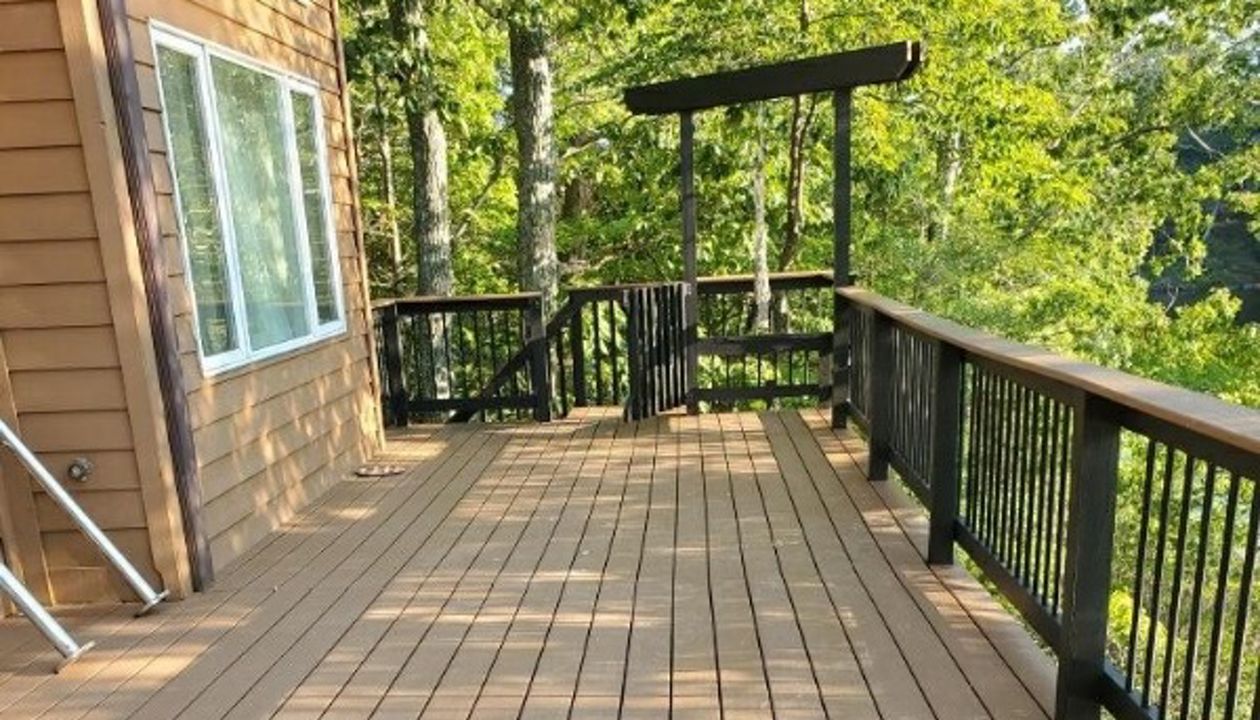 Trex Enhance Beach Dune Composite Deck