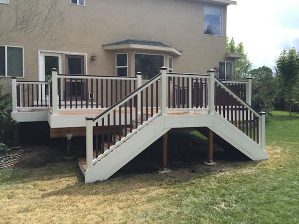 classic white facia with trex transcend rail