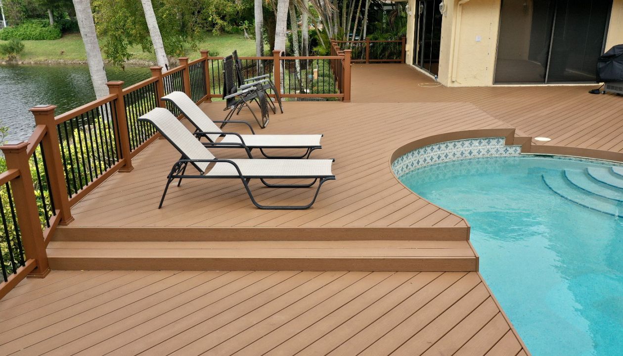 Trex Enahnce Basics Beach Dune decking