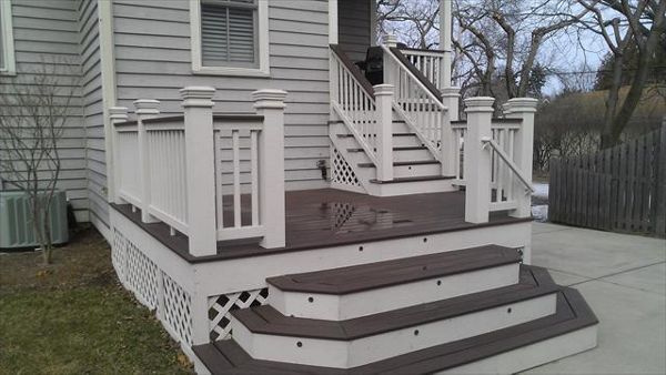 Trex Vintage Lantern Decking