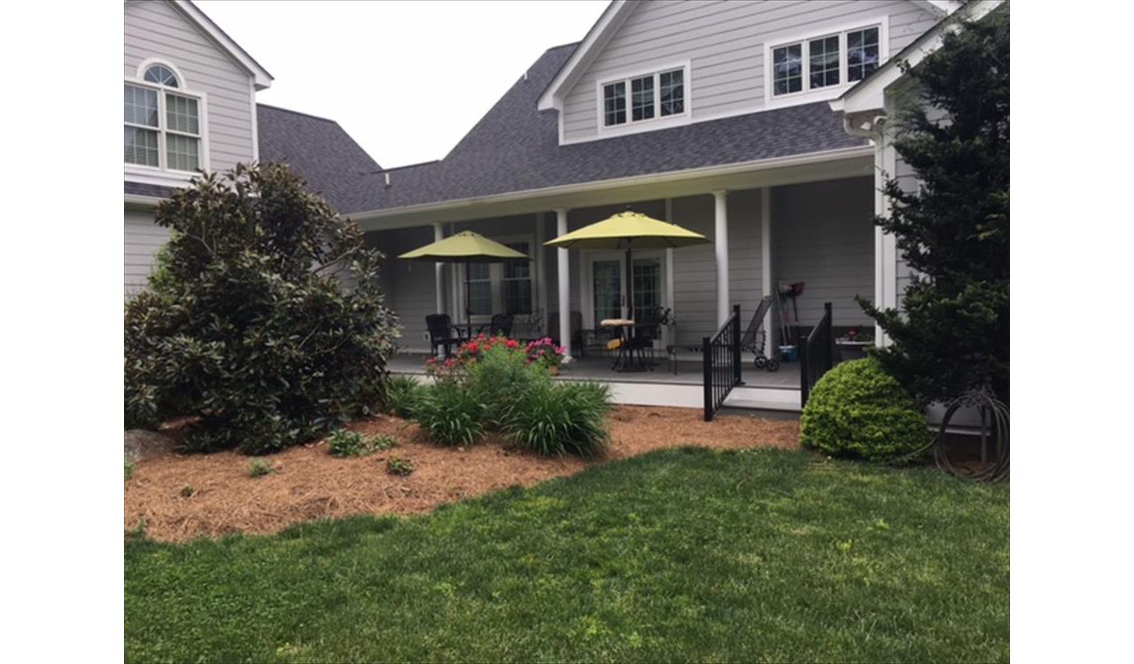 Beautiful Trex Transcend Island Mist deck in Arden, NC