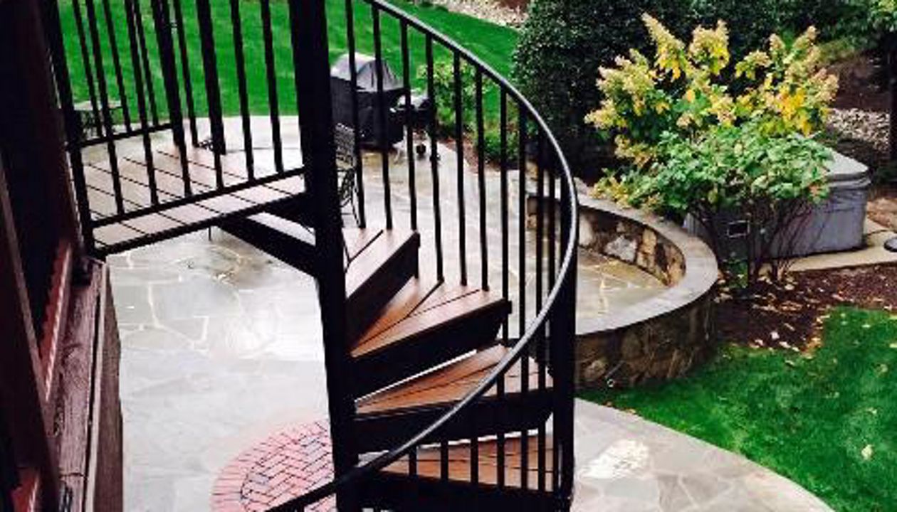 Spiral stairs with Trex treads add elegance