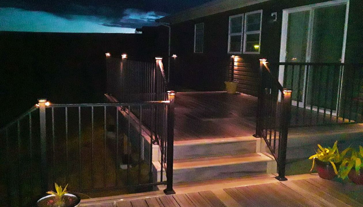 Transend Island Mis with Gravel Patht and Lights