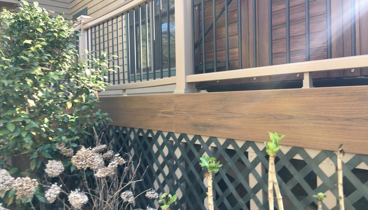 Trex Havana Gold fascia finishes out this phenomenal outdoor living space clean and consistent