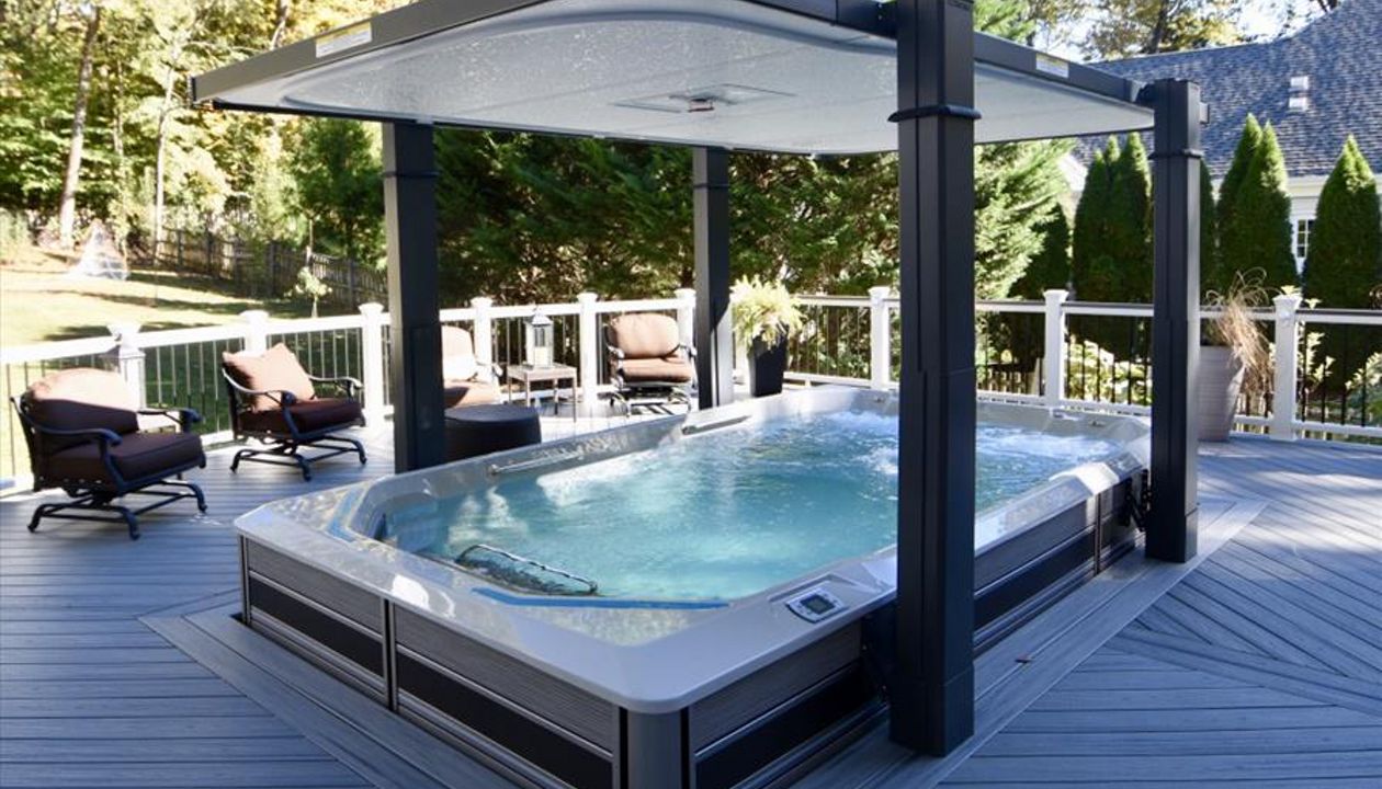 Trex Island Mist Decking - Swim Spa